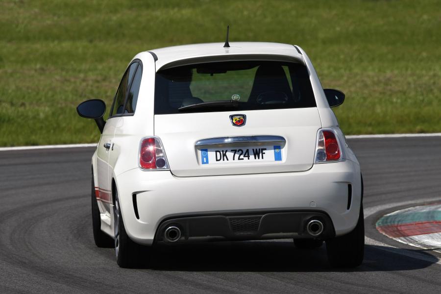  Fiat 500 Abarth 2008 года  (фото 33 из 73)